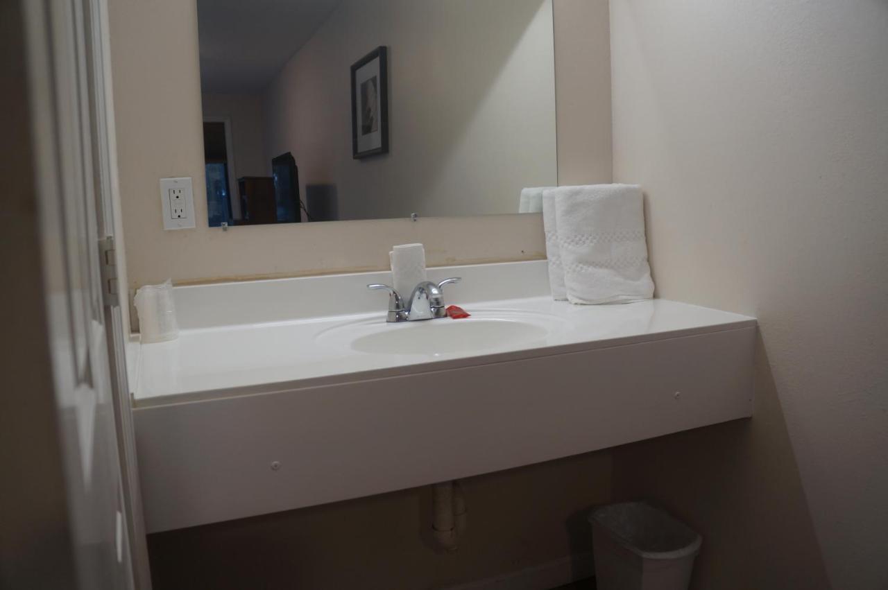 Classic Motor Lodge Providence - West Greenwich Ngoại thất bức ảnh